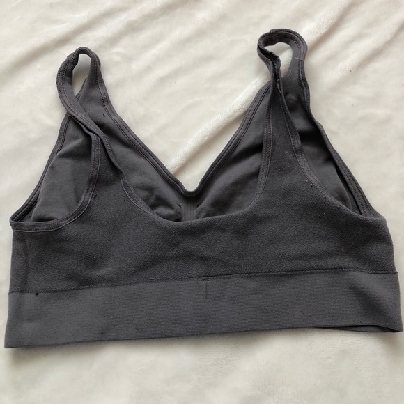 Basic Sports Bra - Picture 6 of 6